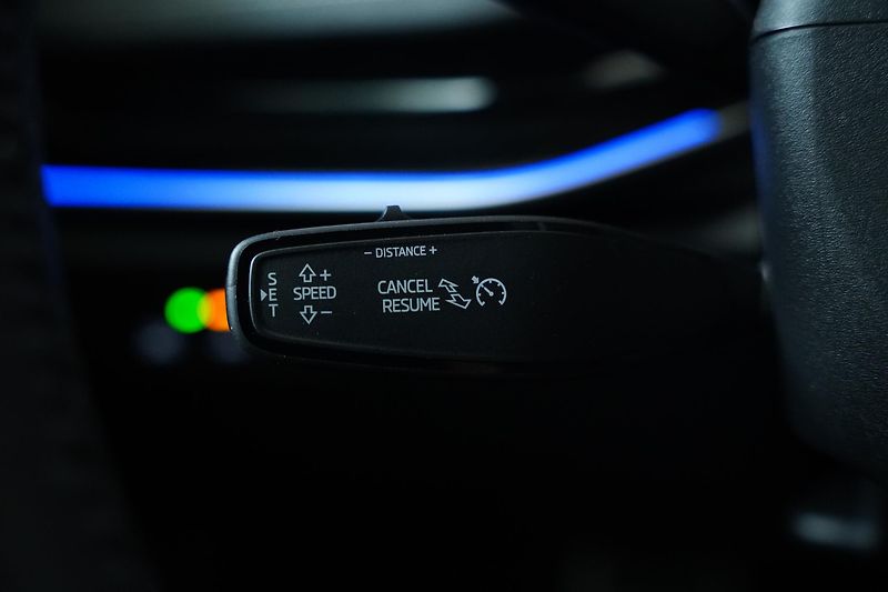 Škoda Superb - fotka 17 z 28