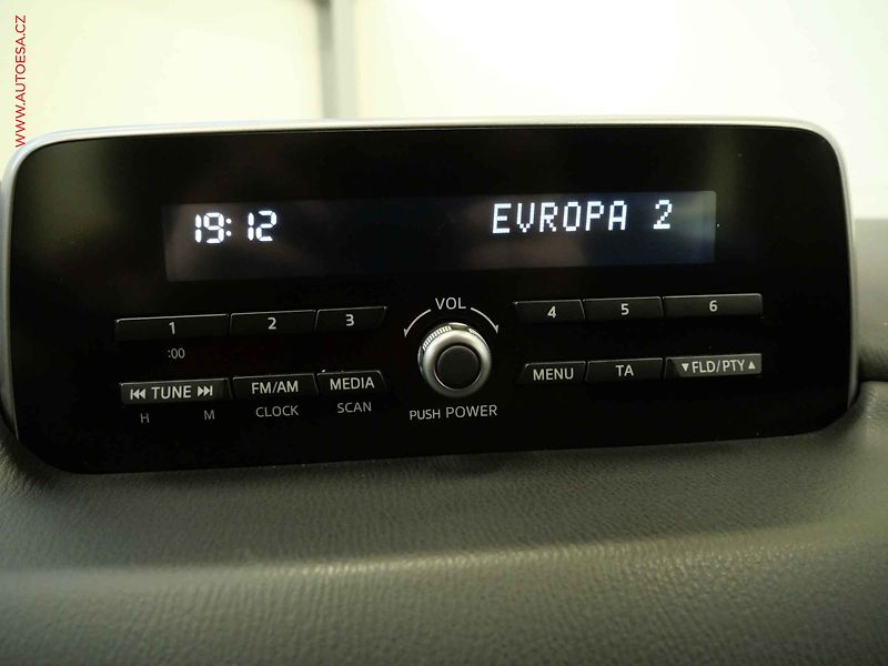 Mazda CX-5 (2017) 2.0 i, 1.maj,ČR, Bixen, TZ - fotka 17 z 19