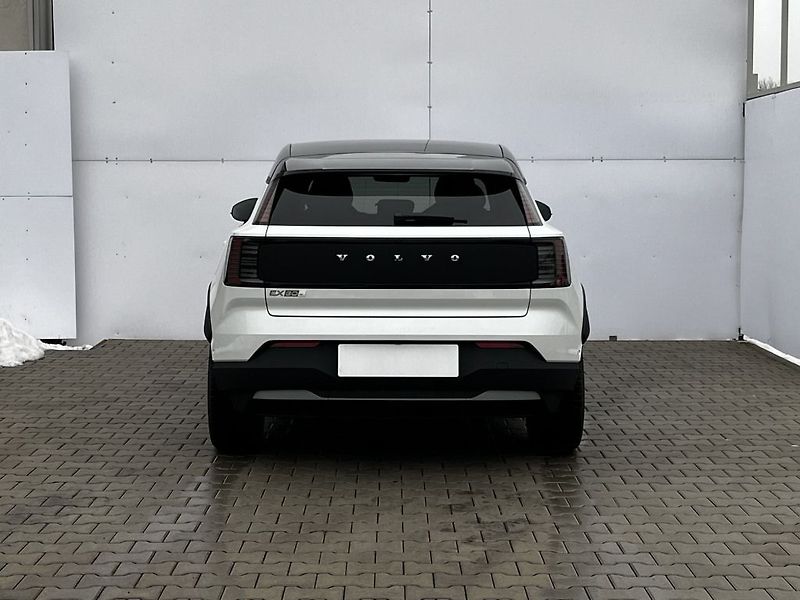 Volvo EX30 Ultra Twin Motor 315kW - fotka 5 z 26