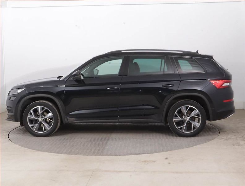 Škoda Kodiaq (2021) Sportline 1.5 TSI - fotka 3 z 18