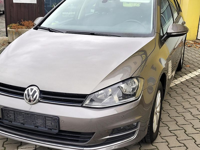 Volkswagen Golf 1,6 TDi CZ*DIGIKLIMA*SERVIS - fotka 3 z 43
