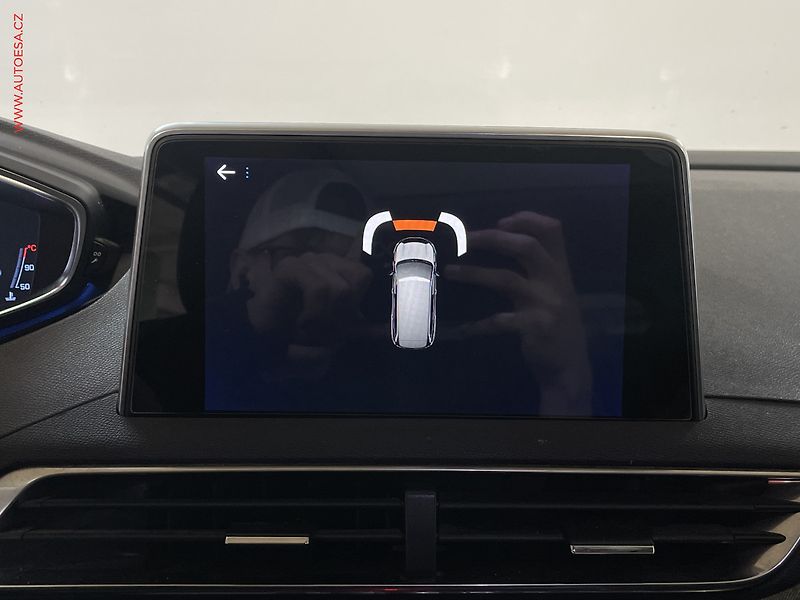 Peugeot 5008 (2019) 1.5 HDi, Crossway, LED, panor - fotka 15 z 17