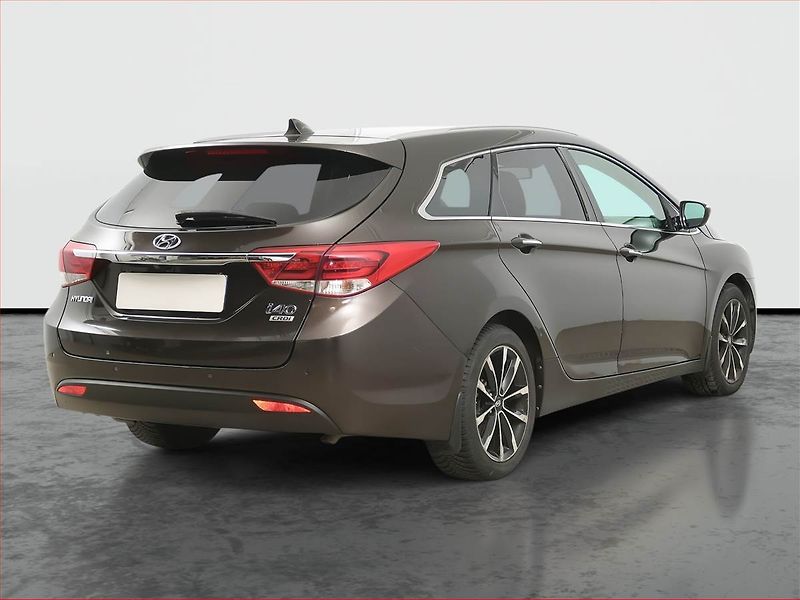 Hyundai i40 (2018) 1.7 CRDi, Navi, Tempomat - fotka 5 z 16