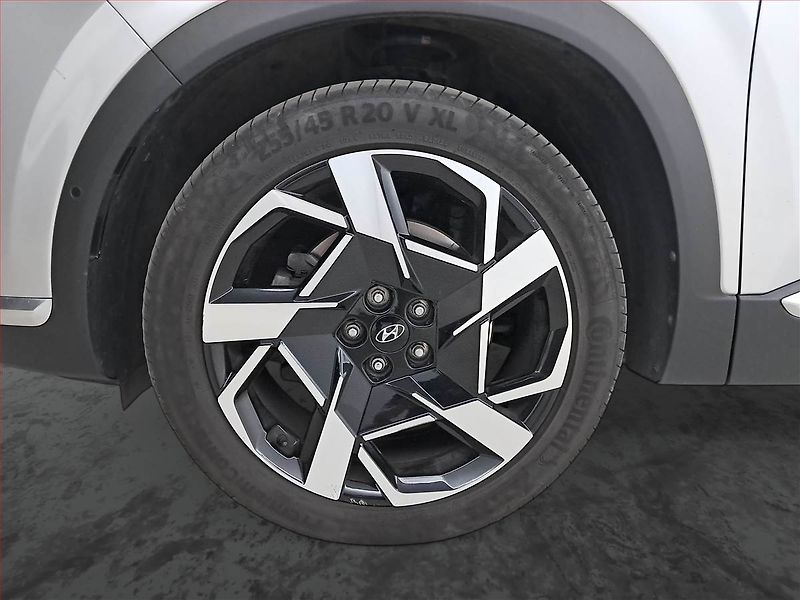 Hyundai Santa Fe (2022) 2.2 CRDi - fotka 15 z 28