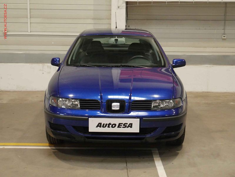 Seat Leon (2001) 1.6., ČR, tažné - fotka 2 z 15