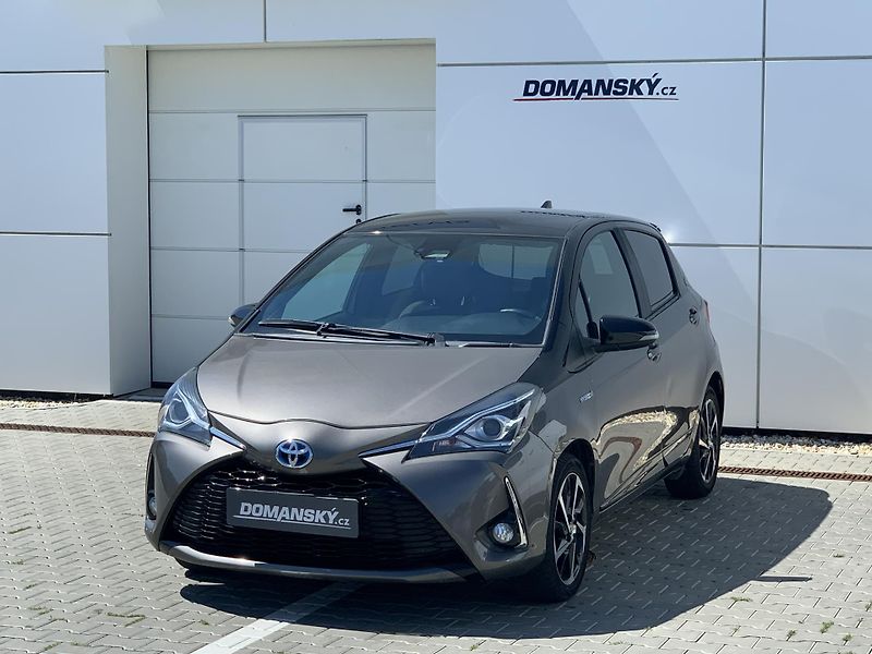 Toyota Yaris SELECTION 1,5 HYBRID 74kW AT - fotka 7 z 26