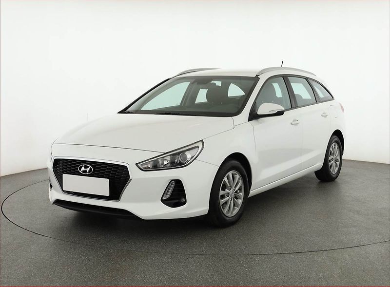 Hyundai i30 (2017) 1.0 T-GDI, Serv.kniha - fotka 2 z 17