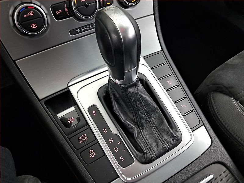 Volkswagen CC (2014) 2.0 TDI, Automat, Serv.kniha - fotka 13 z 20