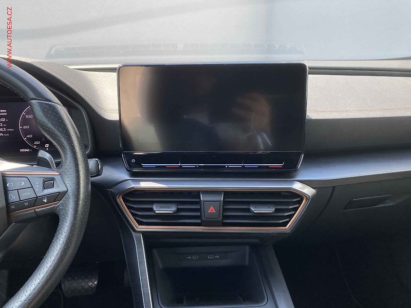 Cupra Formentor (2022) 2.0 TSi 4Drive, 1.maj,ČR - fotka 12 z 20
