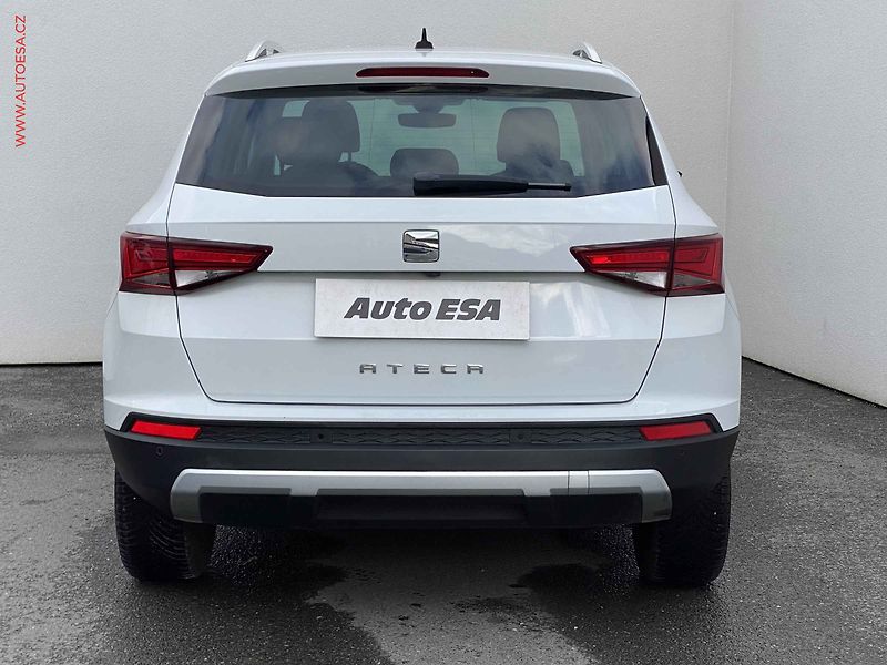 Seat Ateca (2019) 2.0 TDi, Style, LED, navi - fotka 5 z 21