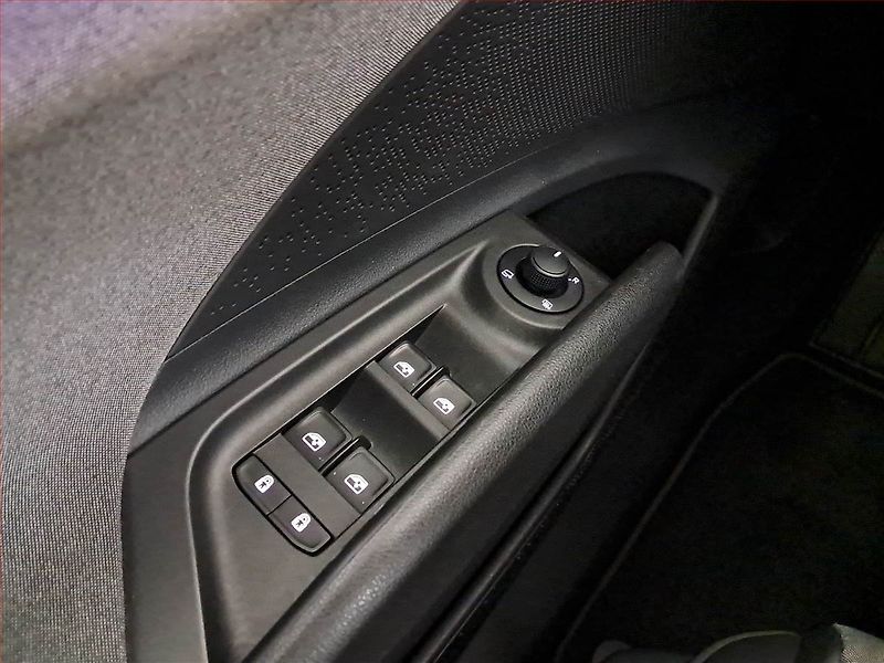 Škoda Enyaq (2021) iV 80 (82 kWh), SoH 83% - fotka 16 z 23