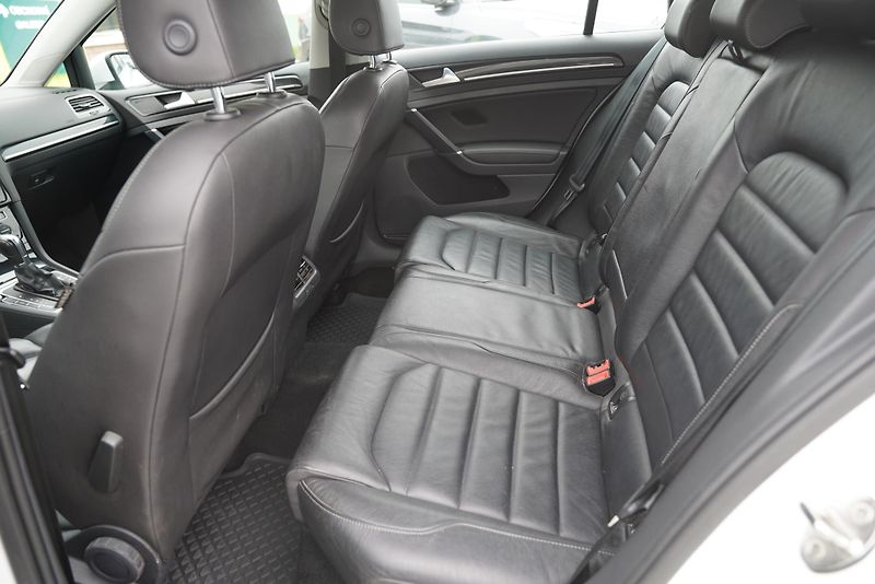 Volkswagen Golf - fotka 20 z 21