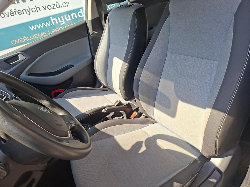 Hyundai i20 1.3-KLIMA-ALU-CENTRÁL-ISOFIX - fotka 9 z 10