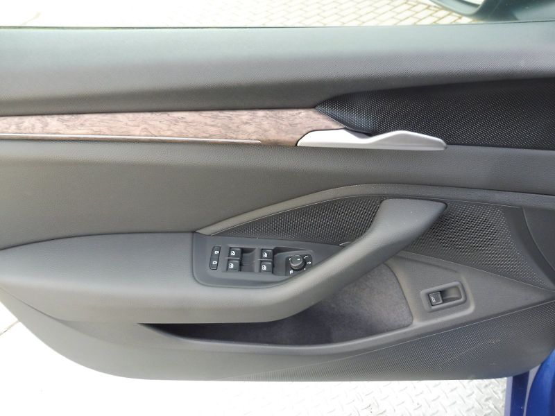 Škoda Superb (2025) Combi L&K 2,0 TDI 110kW DSG - fotka 21 z 30