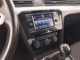 Volkswagen Passat (2019) 1.5 TSI, Tempomat - náhled 12