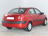 Kia Rio (2008) 1.4 16V, po STK, zamluveno - náhled 4