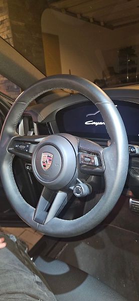 Porsche Cayenne (2025) S E-Hybrid*BOSE*HD-Matrix - fotka 7 z 26