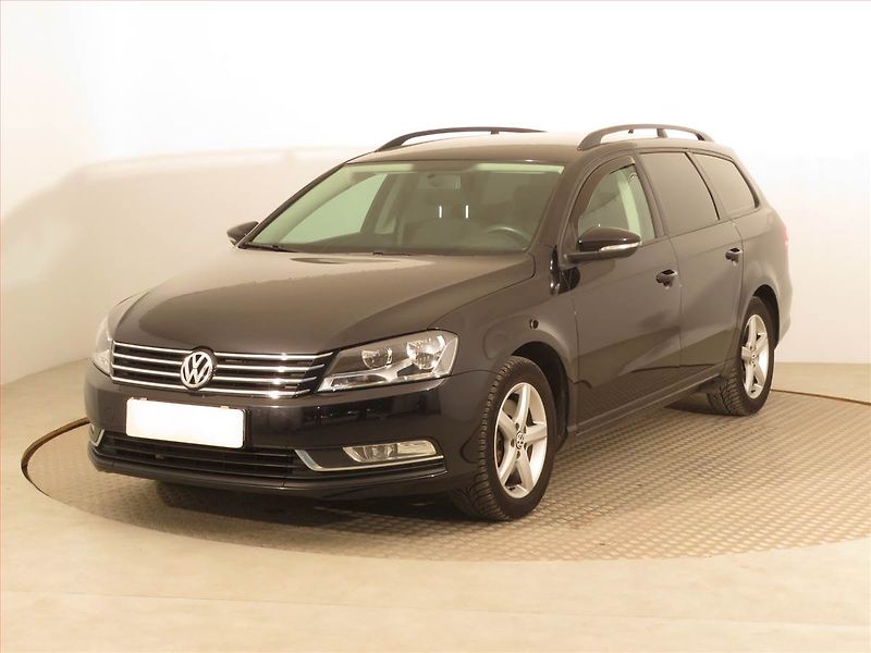 Volkswagen Passat (2013) Comfortline 1.6 TDI - fotka 2 z 16