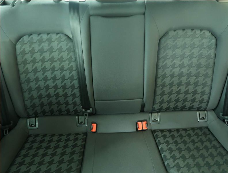 Audi A3 (2016) 1.2 TFSI, Automat, Navi - fotka 10 z 22