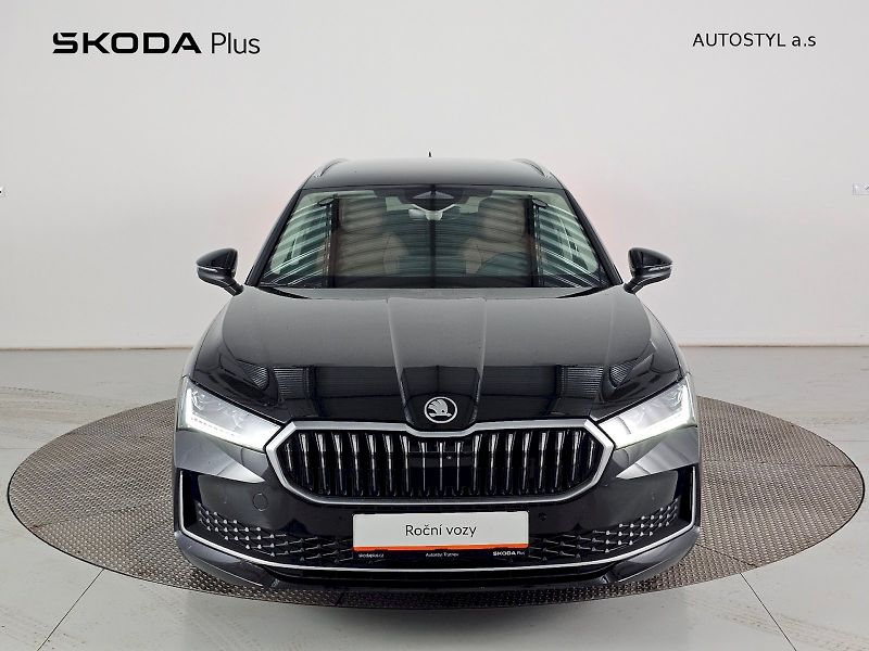 Škoda Superb (2024) combi 2.0TDi142kW 4x4 LAURIN A - fotka 4 z 30