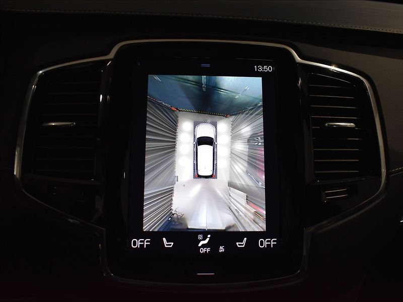Volvo XC90 2,0 T6 AWD R-design Vzduch - fotka 18 z 26