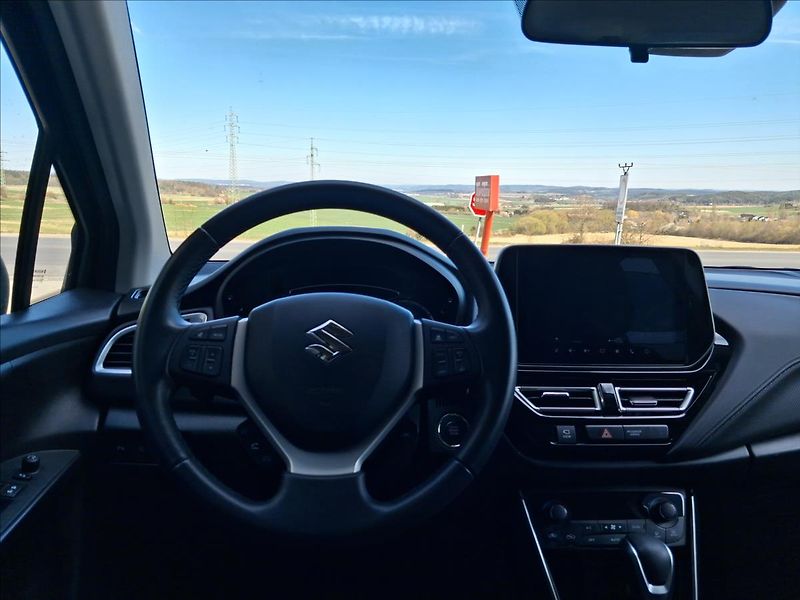 Suzuki SX4 1,5 HEV AT Elegance AllGrip - fotka 5 z 22