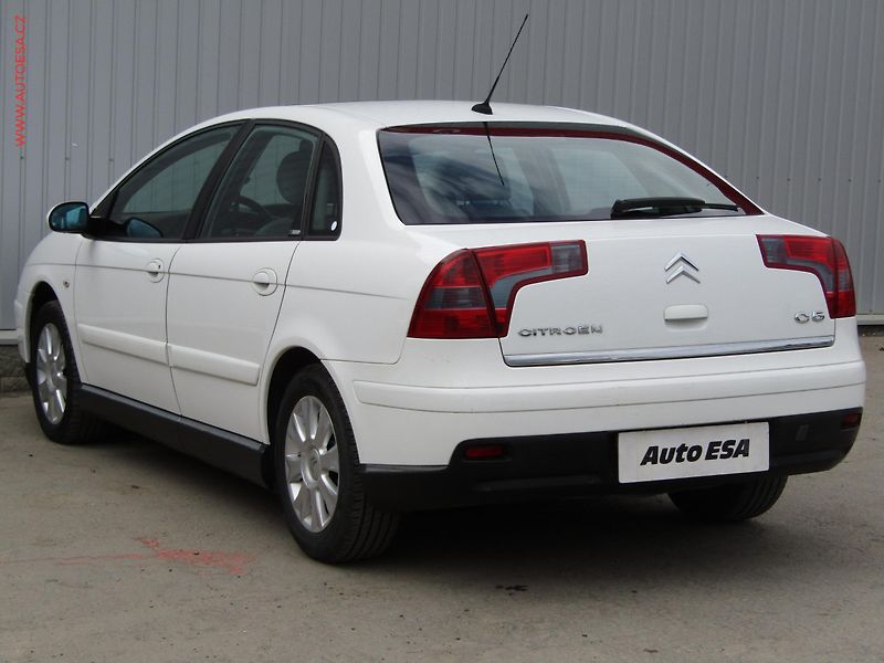Citroën C5 (2007) 2.0i, ČR, AT - fotka 6 z 14
