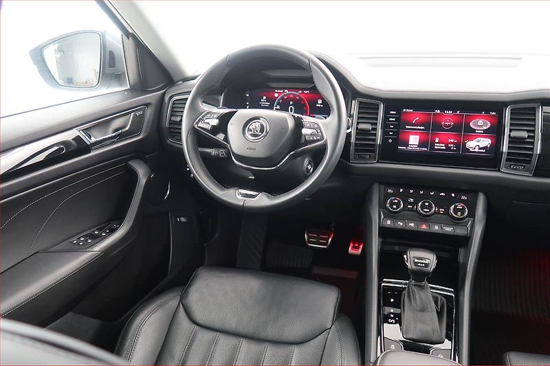 Škoda Kodiaq (2023) 2.0 TDI - fotka 7 z 25