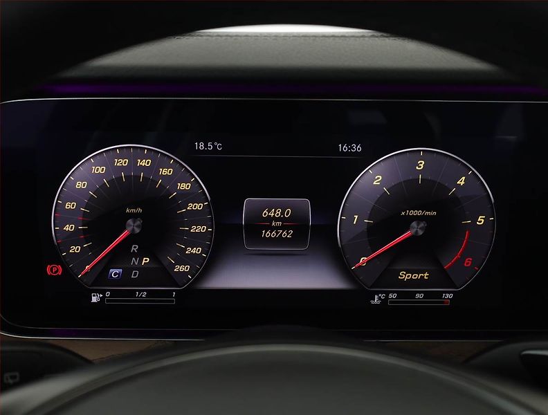 Mercedes-Benz Třídy E (2017) E 350 d - fotka 9 z 19