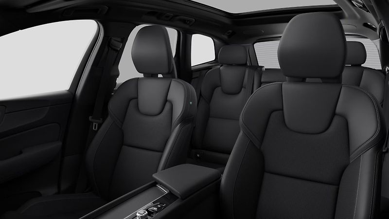 Volvo XC60 (2026) B5 AWD AUT BLACK EDITION ULTRA - fotka 9 z 11