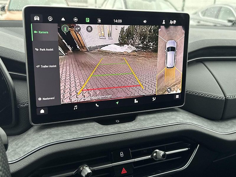 Škoda Kodiaq (2024) 2.0 TDI 4x4 DSG Exclusive Sele - fotka 19 z 36