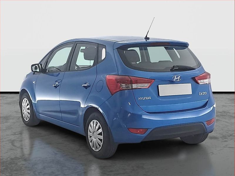 Hyundai ix20 (2016) 1.4 CVVT, Serv.kniha - fotka 4 z 14