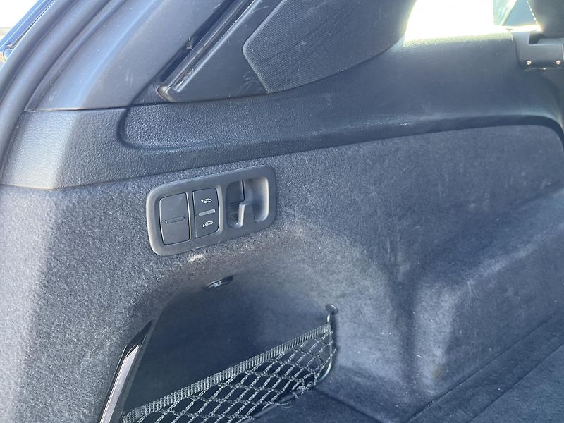 Audi Q7 50TDi quattro S-line - fotka 23 z 24