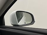 Volvo XC40 T3 MOMENTUM AUT REZERVACE - náhled 32