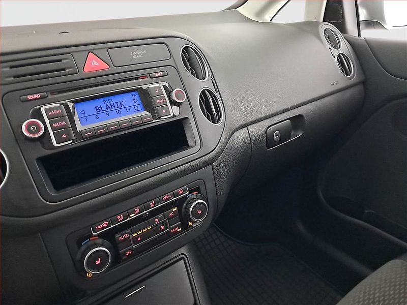 Volkswagen Golf Plus (2009) 1.6 TDI, Tempomat - fotka 12 z 17