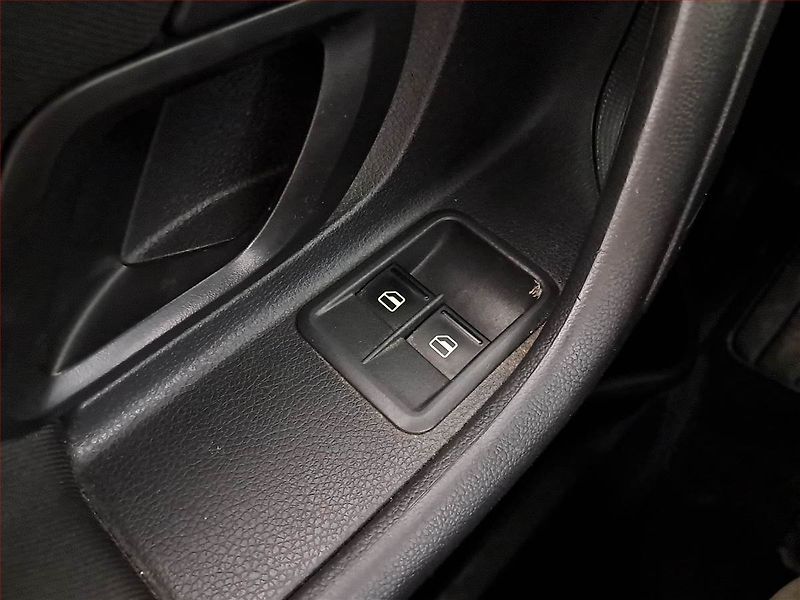 Škoda Fabia (2012) 1.2 TSI, Automat, Tempomat - fotka 18 z 18