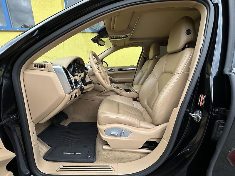 Porsche Cayenne (2012) 3.0 V6 TDI/180kW * ČR *2.Maj.  - fotka 6 z 41