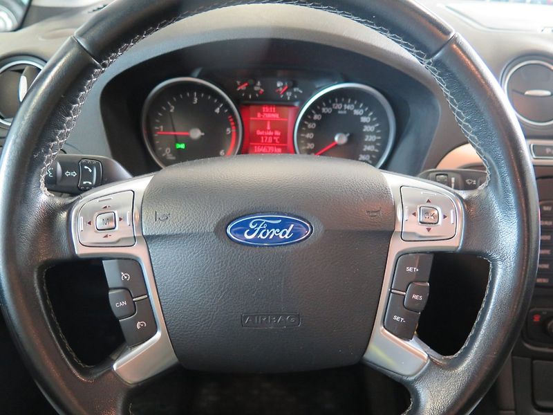 Ford S-MAX (2013) 2.0TDCi,navi,výhřev,tažné,STK - fotka 6 z 27