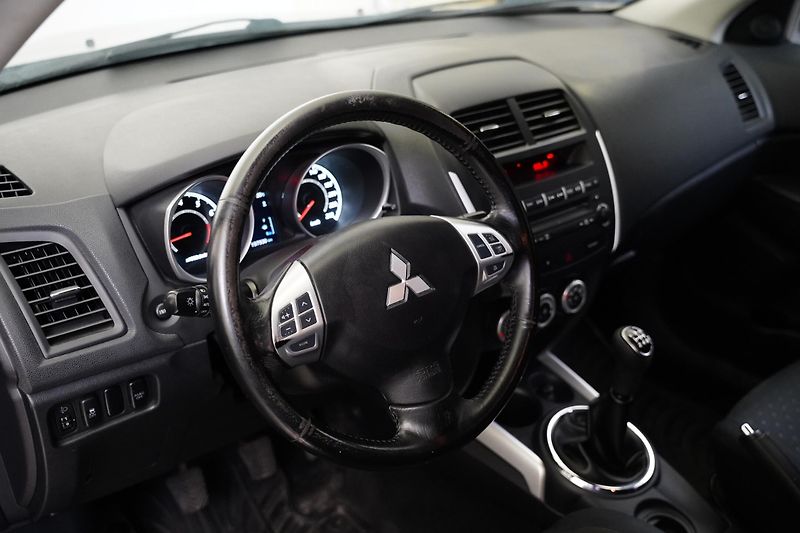 Mitsubishi ASX - fotka 13 z 21