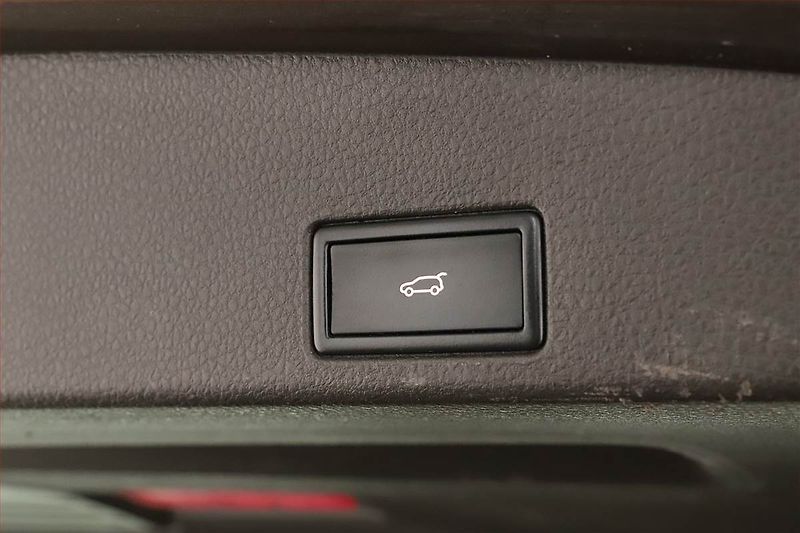 Volkswagen Touareg (2010) 4.2 V8 TDi, 4X4, Automat - fotka 16 z 18