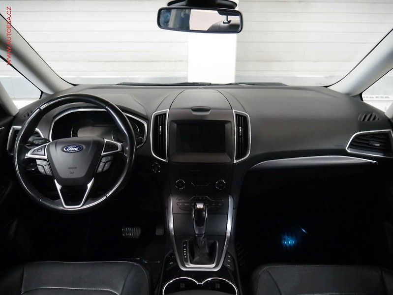 Ford Galaxy (2017) 2.0TDCi 7Míst, AT, LED, navi - fotka 8 z 27