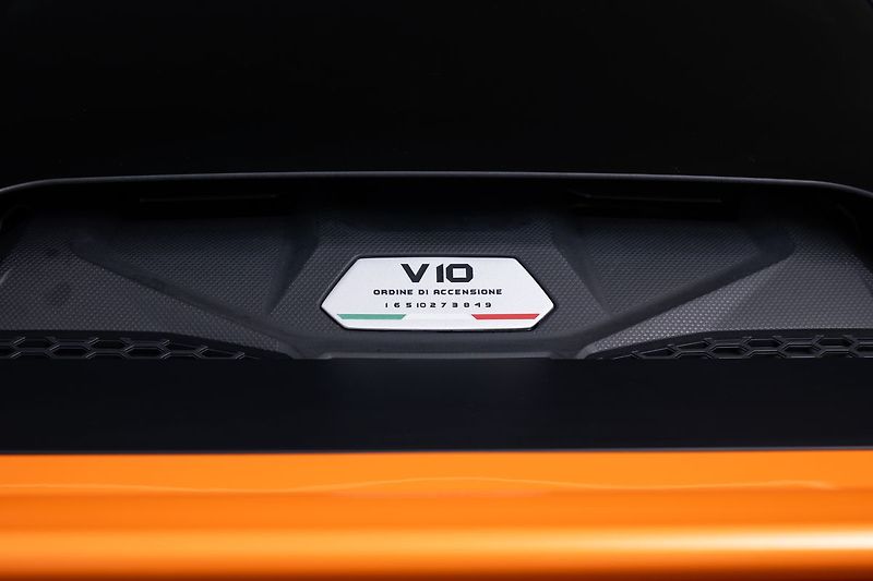 Lamborghini Huracán EVO coupé /LIFT/Sensonum/PPF - fotka 20 z 23