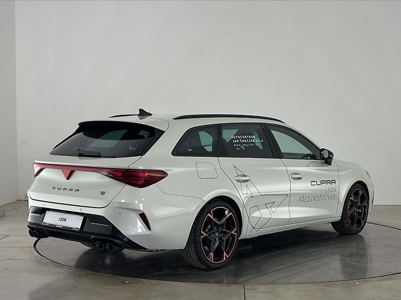 Cupra Leon (2026) SP VZ - fotka 2 z 29