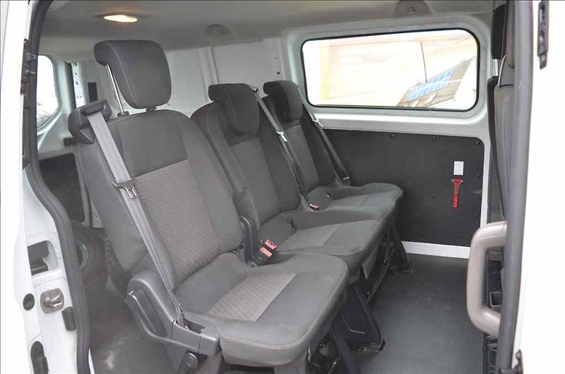 Ford Transit (2022) CUSTOM 2,0 D - fotka 16 z 18