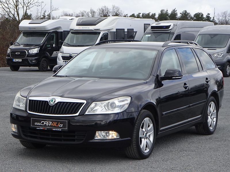 Škoda Octavia 1.2TSI 77kW NAVI TAŽNÉ SERVIS - fotografie inzerátu