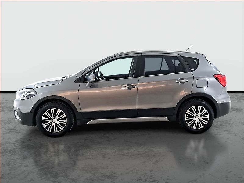 Suzuki SX4 S-Cross (2020) 1.4 BoosterJet, ČR,1.maj - fotka 3 z 18