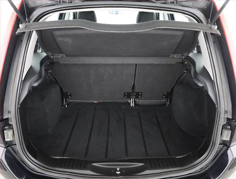 Ford Fusion (2010) 1.4, po STK, Tažné, zamluveno - fotka 15 z 16