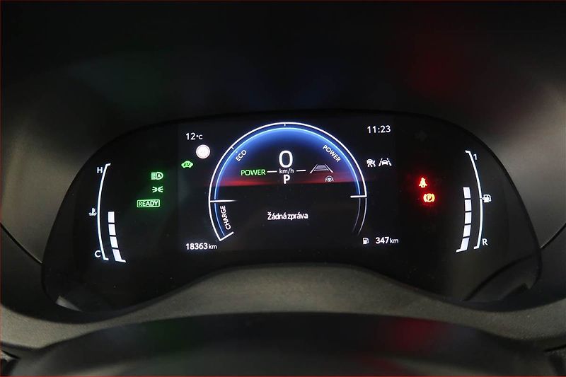 Toyota Yaris Cross (2024) 1.5 VVT-iE - fotka 11 z 21