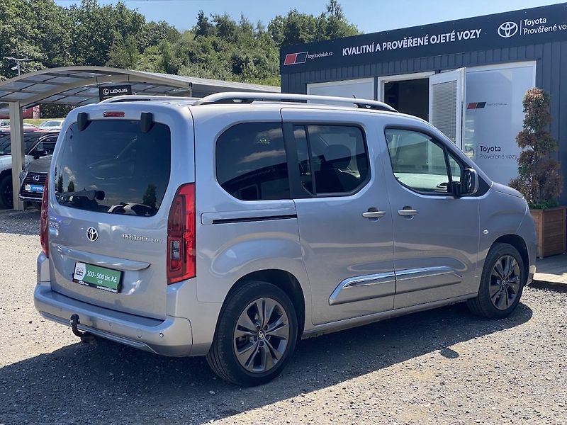 Toyota ProAce City Verso 1.5D, ČR, Family L1, tažné - fotka 7 z 17