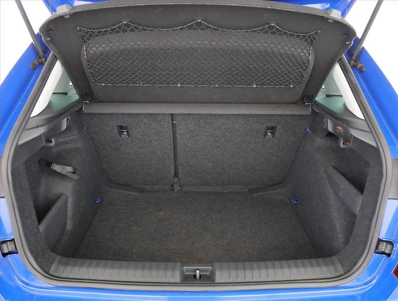 Škoda Kamiq (2025) Top Selection 1.0 TSI - fotka 17 z 18